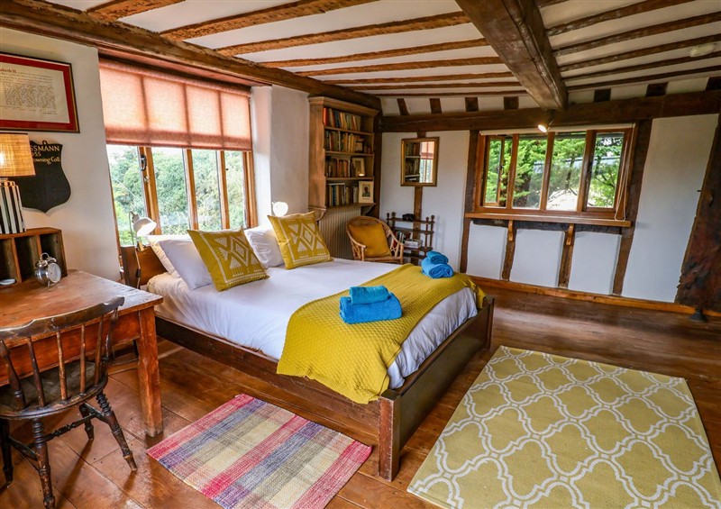 A bedroom in Keirs Cottage at Keirs Cottage, Beccles