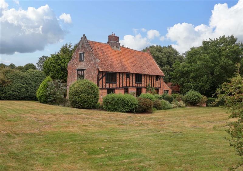 Outside at Keirs Cottage, Beccles
