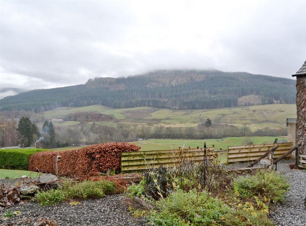 Keltneyburn Holiday Cottages The Steading in Keltneyburn, near