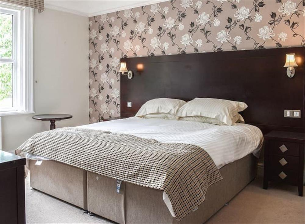 Double bedroom at Kemps House in Wareham, Dorset