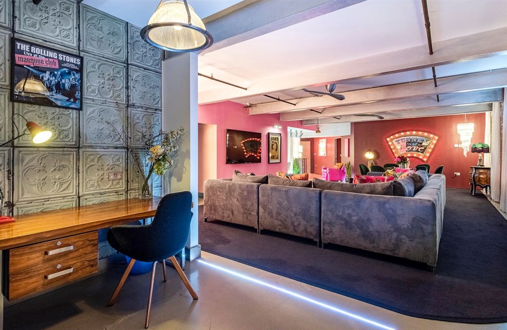 Kendall Loft (photo 33) at Kendall Loft in London, London