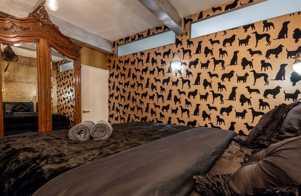 Kendall Loft (photo 38) at Kendall Loft in London, London