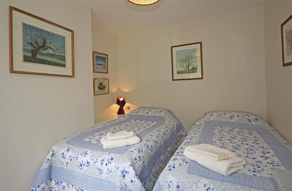 Twin bedroom (first floor) (photo 2) at Kennford in Coronation Road, Salcombe
