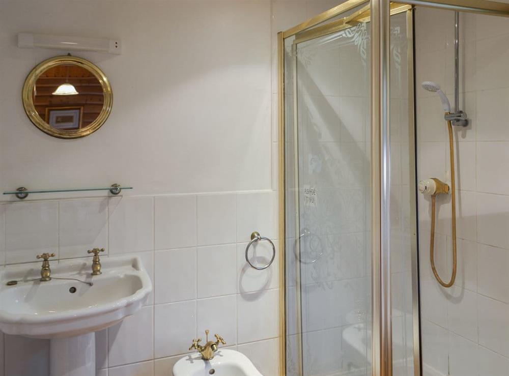 Shower room at Kenwick Lodge in Kenwick, near Louth, Lincolnshire
