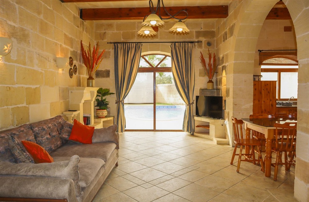 Kercem Townhouse