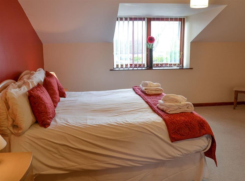 Double bedroom (photo 3) at Kestrel Cottage in Horning, near Wroxham, Norfolk