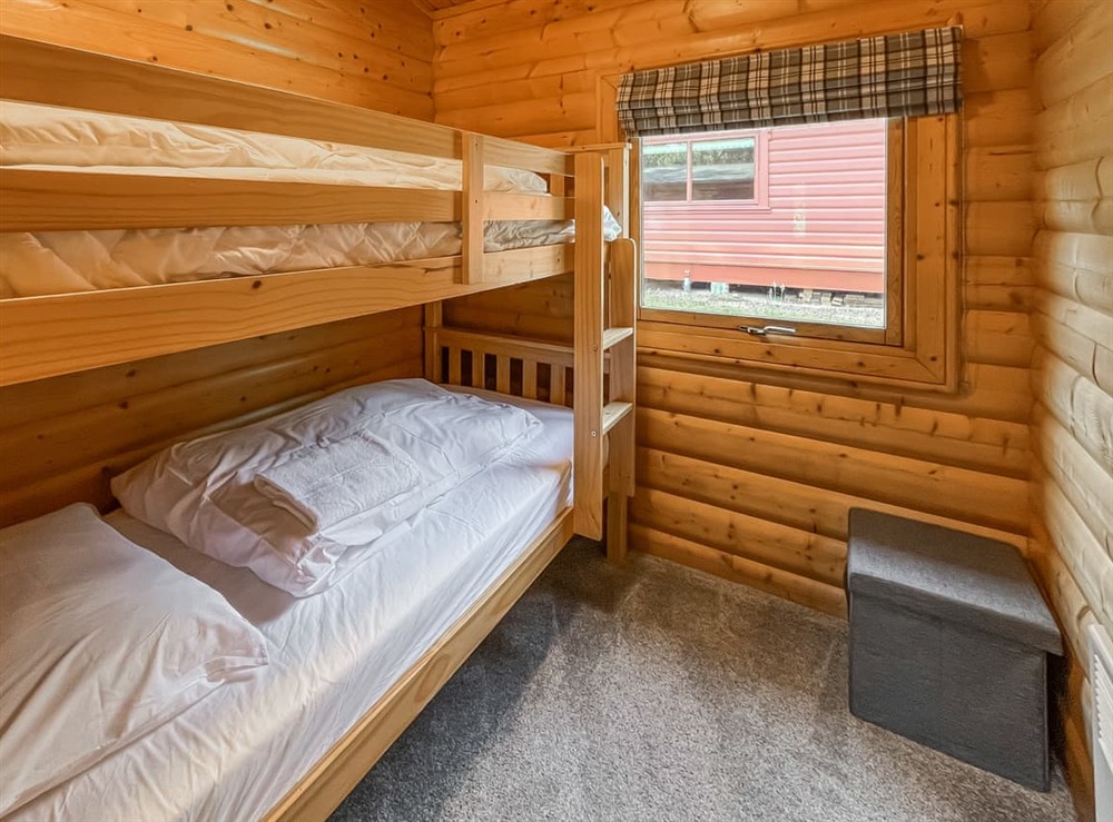 Twin bedroom at Kestrel Lodge in Kenwick, near Louth, Lincolnshire