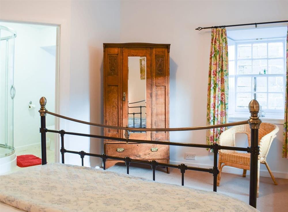 Double bedroom (photo 3) at Key House in Falkland, near St Andrews, Fife
