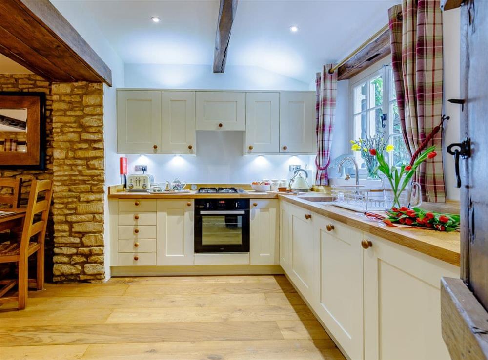 Well-equipped fitted kitchen at Kilcot Coach House in Lower Kilcot, near Wotton-under-Edge, Gloucestershire