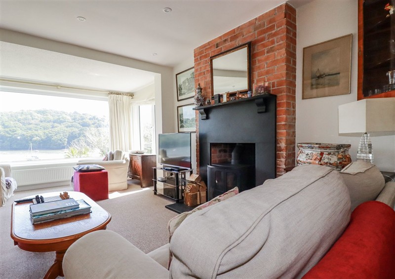 Relax in the living area at Kiln Cottage, Golant near Tywardreath