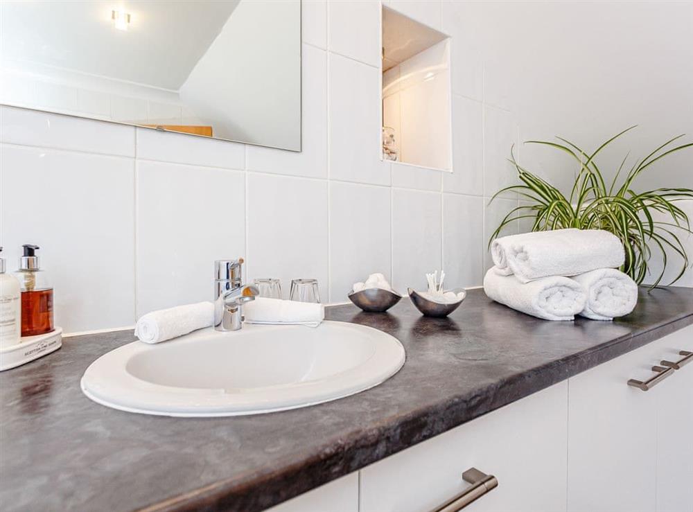 En-suite Bathroom with bath and walk-in shower cubicle (photo 6) at The Garden Wing, 