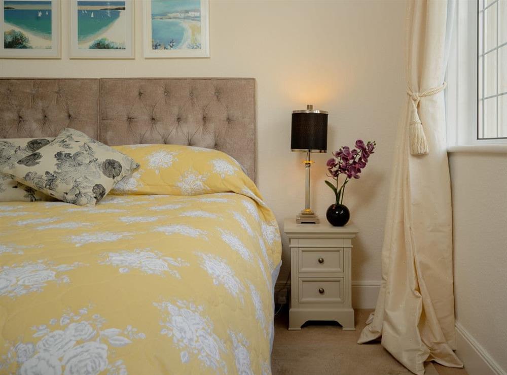 Stylish double bedroom at Kinbrae Apartment in Torquay, Devon