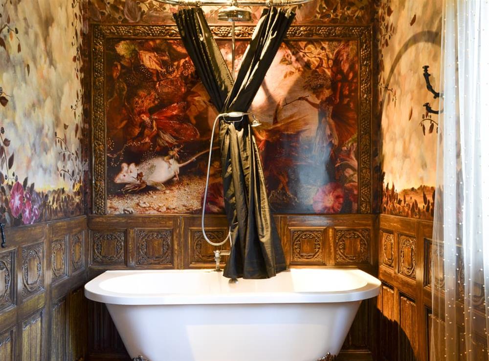 Bathroom at King Auberons in Stamford Bridge, near York, North Yorkshire