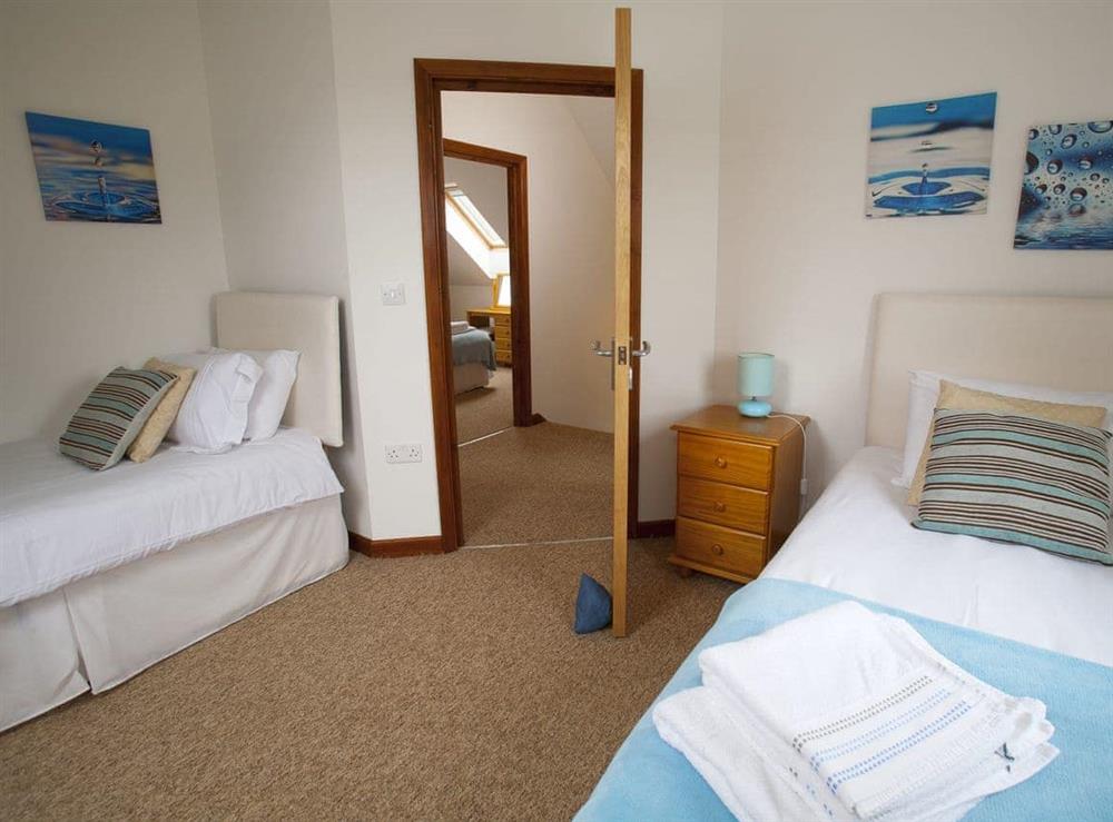 Twin bedroom (photo 4) at Kingfisher in Calbourne, Nr Newport, Isle of Wight., Isle Of Wight