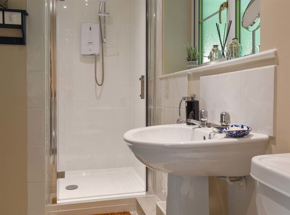 Bathroom (photo 2) at Kingfisher Cottage, 20 in Camelford, Cornwall