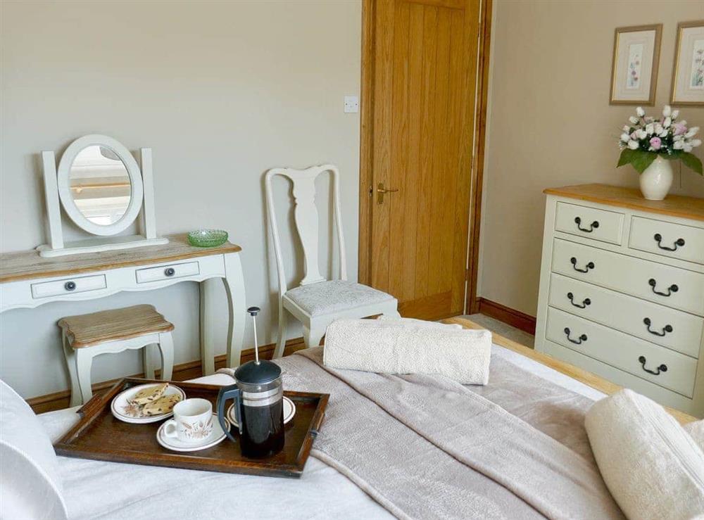 Charming double bedroom (photo 3) at Kingfisher Cottage in Amble, Northumberland