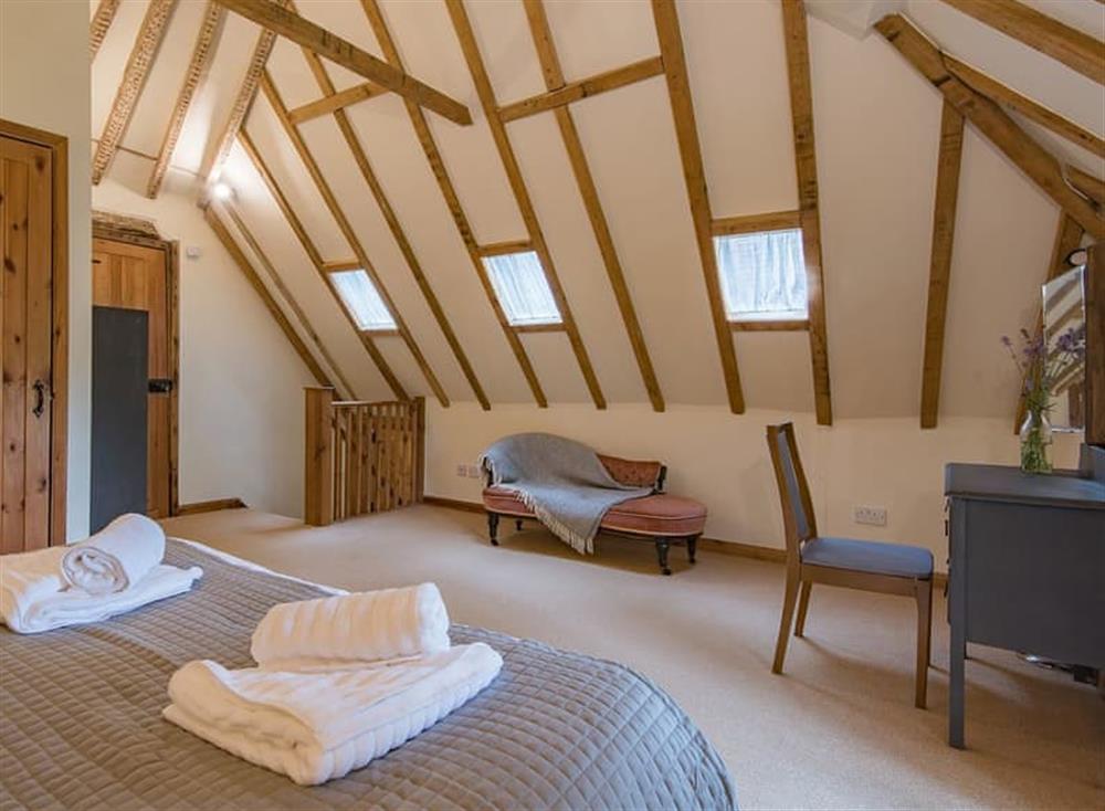 Double bedroom (photo 5) at Kingfisher Oast in Hollingbourne, England