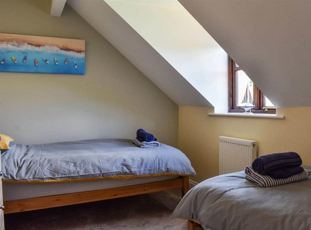 Twin bedroom at Kingfisher View in Whitby, North Yorkshire
