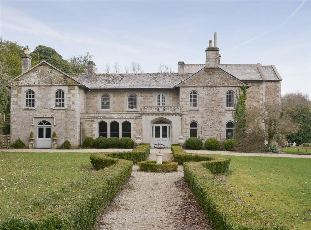 Kings and Queens Apartments Castle Kings Apartment in Milltown