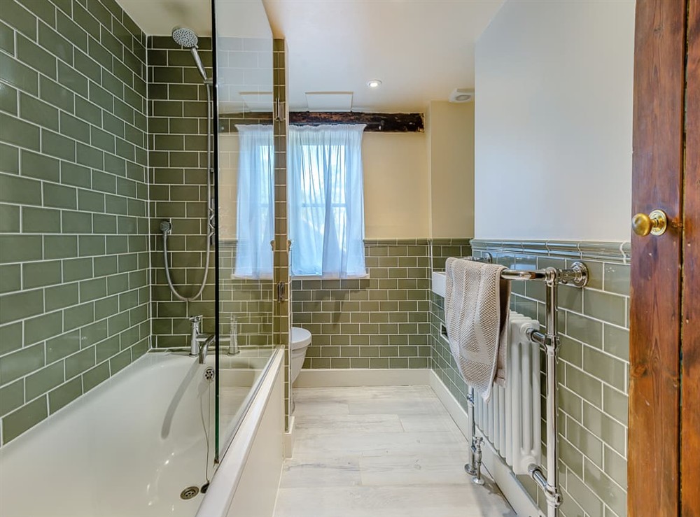 Bathroom at Kings Cottage South in Salisbury, Wiltshire