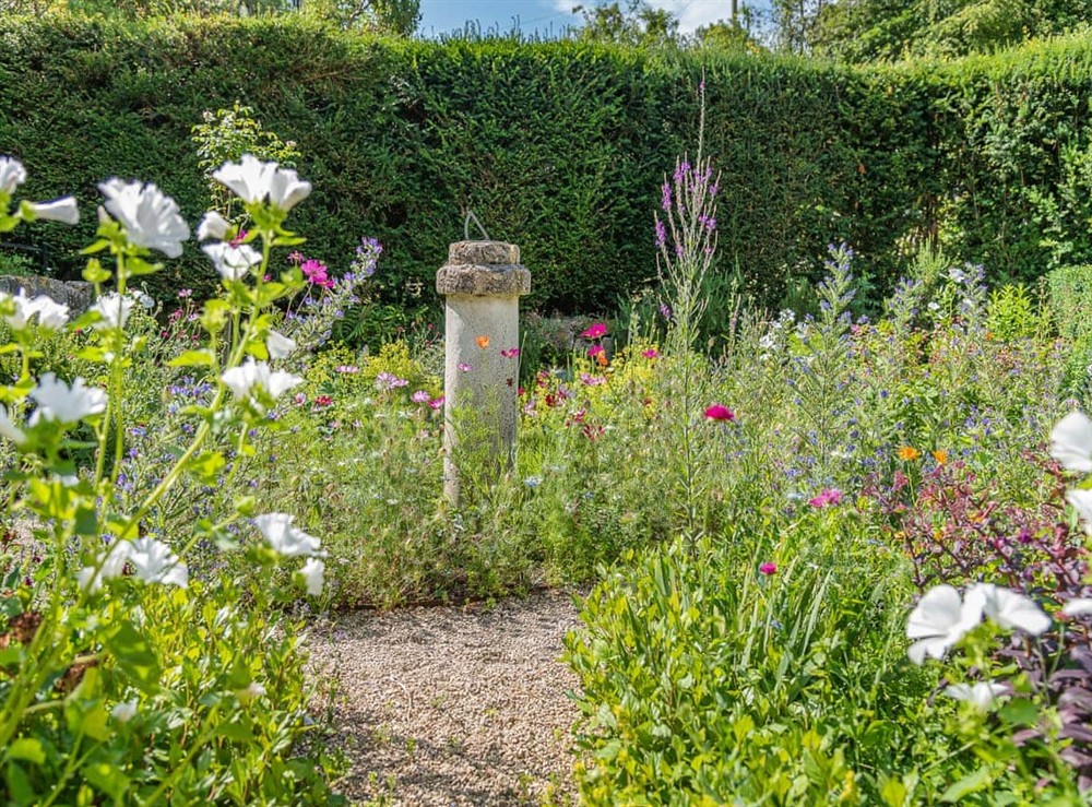 Garden (photo 2) at Kings Cottage South in Salisbury, Wiltshire