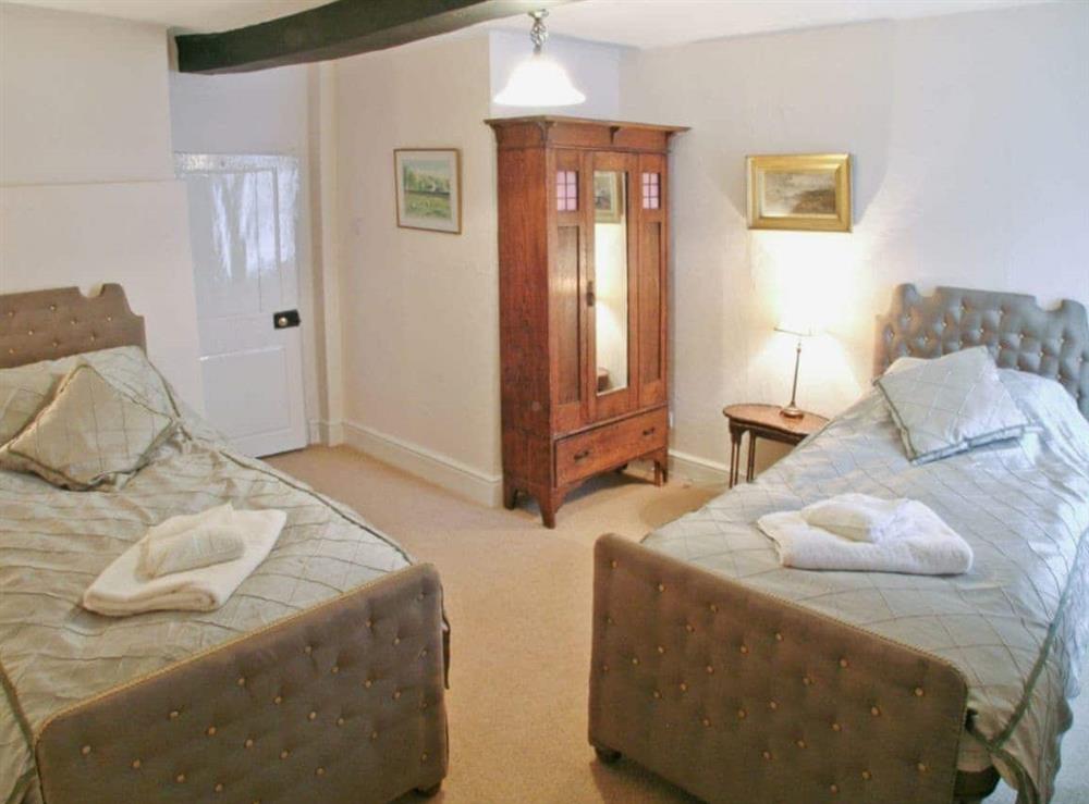 Twin bedroom at Kings House in Beaumaris, Anglesey., Gwynedd