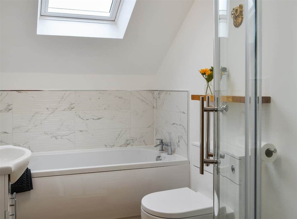 Bathroom at Kings Lodge in Bridlington, North Humberside
