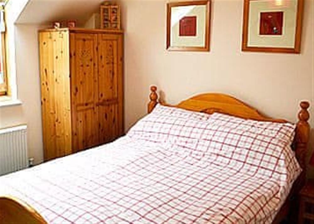 Double bedroom at Kingsholm in Porthtowan, Cornwall