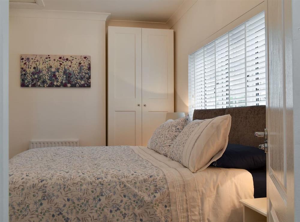 Double bedroom at Kingsley Cottage in Hawley, Kent