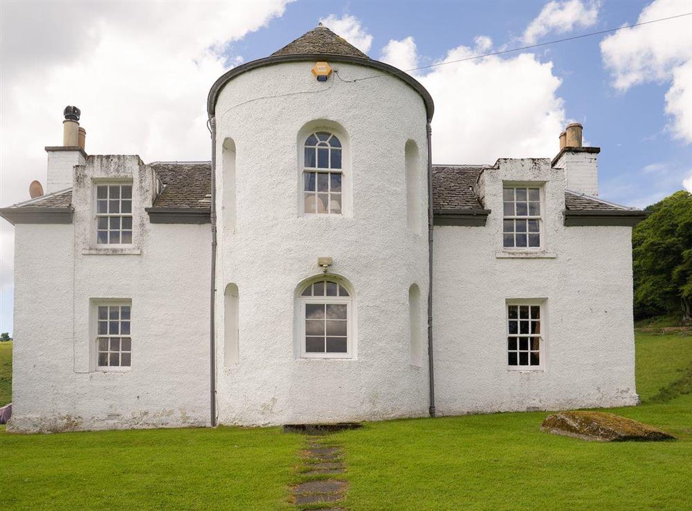 Photos of Kinnaird Estate Cottages Castle Peroch Dunkeld, Perthshire