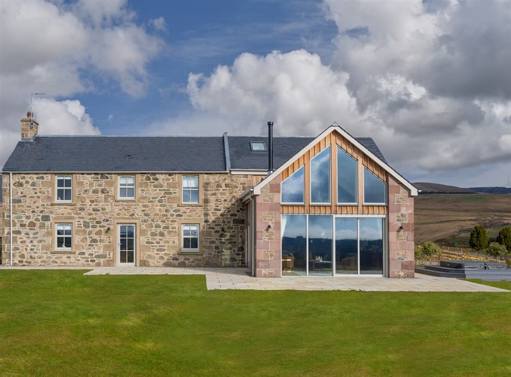 Exterior (photo 2) at Kipney Farmhouse in Logiealmond, near Crieff, Perthshire