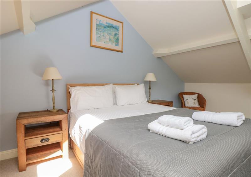 A bedroom in Kipper Lodge at Kipper Lodge, Dartmouth