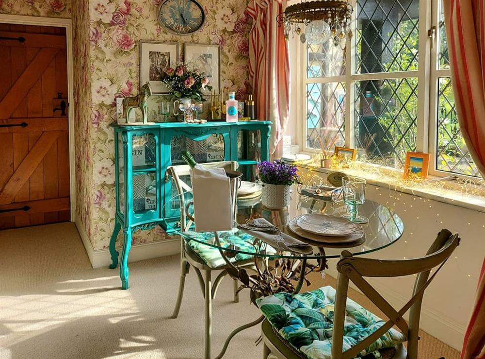 Dining Area (photo 3) at Kippling Cottage in Etchingham, East Sussex