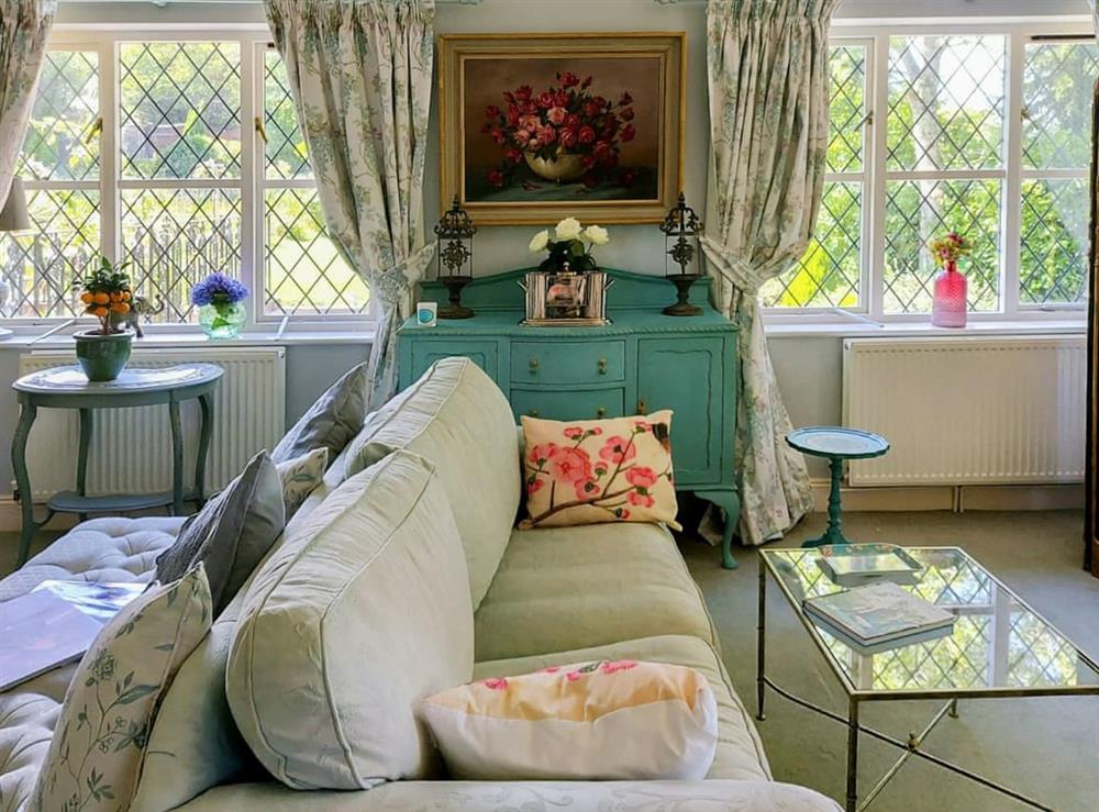 Living room (photo 3) at Kippling Cottage in Etchingham, East Sussex