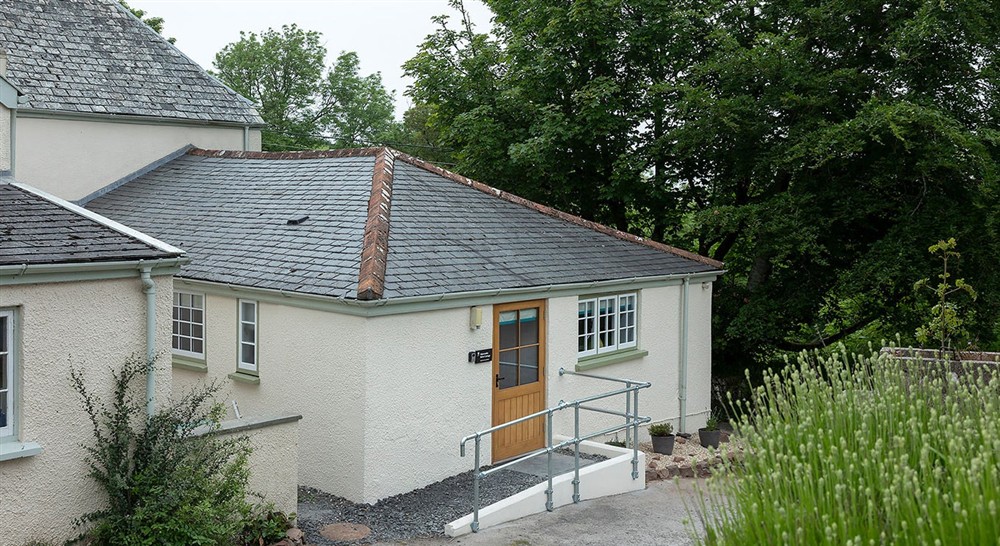 The exterior of Kipscombe Belve Cottage, Devon (photo 2) at Kipscombe Belve Cottage in Lynton, Devon