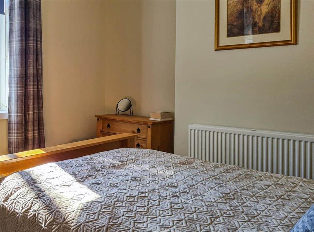Double bedroom (photo 2) at Kirklea in Wishaw, Lanarkshire