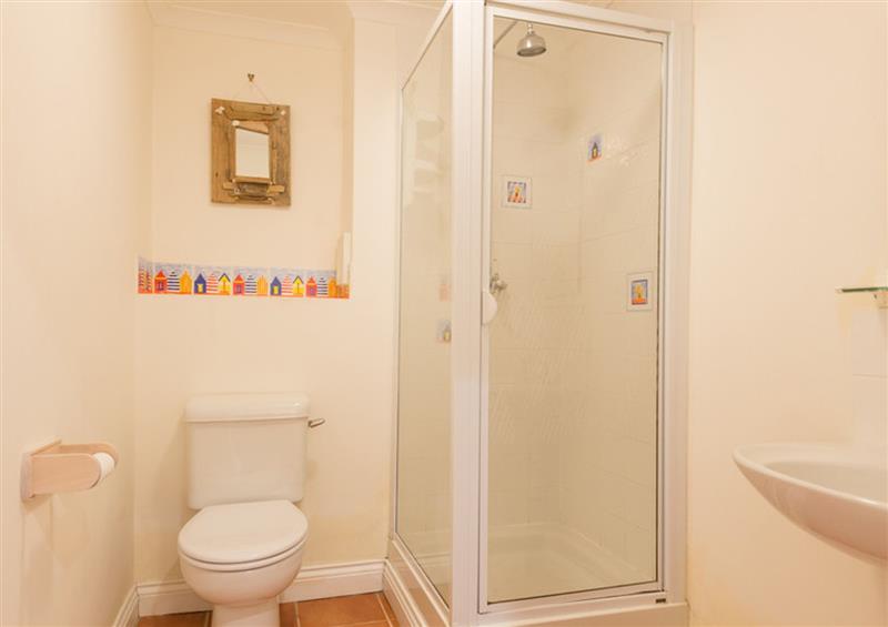 Bathroom (photo 2) at Kirra, Polzeath