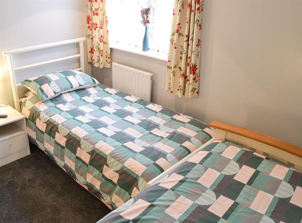 Twin bedroom at Kittiwake in Sheringham, Norfolk