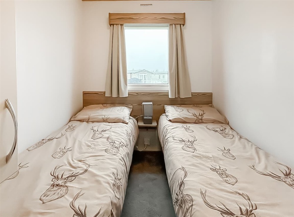 Twin bedroom (photo 3) at Kjs Holiday Haven in Ayr, Ayrshire