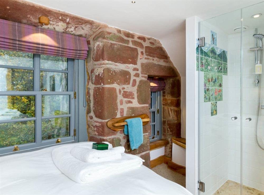 Twin bedroom with shower at Knock Old Castle in Largs, Ayrshire