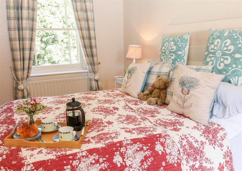 A bedroom in Knoll Cottage at Knoll Cottage, Bakewell
