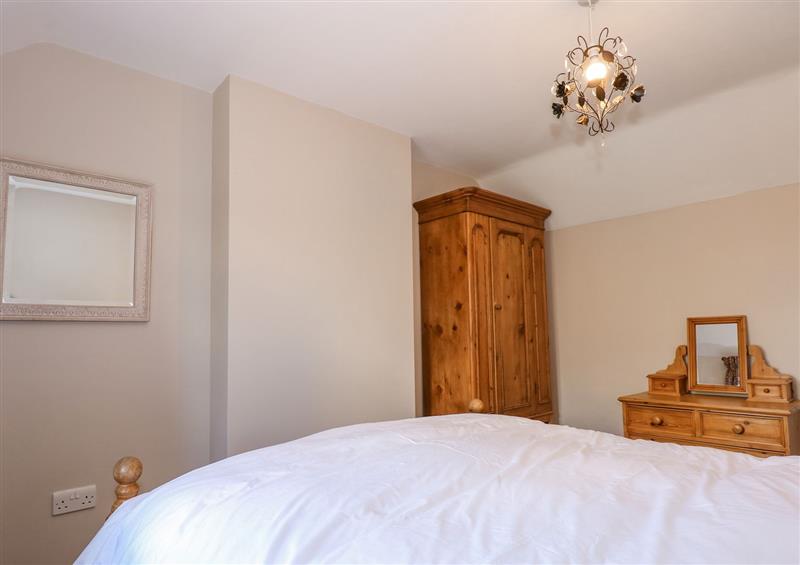 This is a bedroom (photo 3) at Kylemore Cottage, Uffington near Stamford