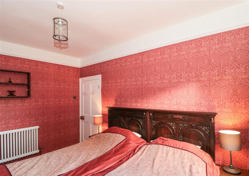 Bedroom (photo 3) at Kylemore, Glastonbury
