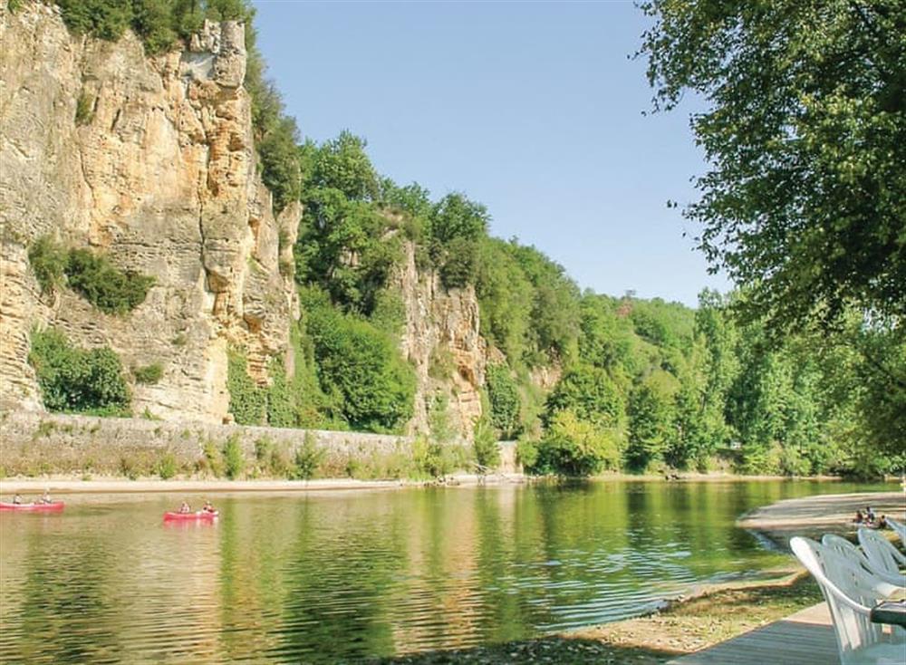Surrounding area (photo 4) at La Galibe in Le Lardin, Dordogne, France