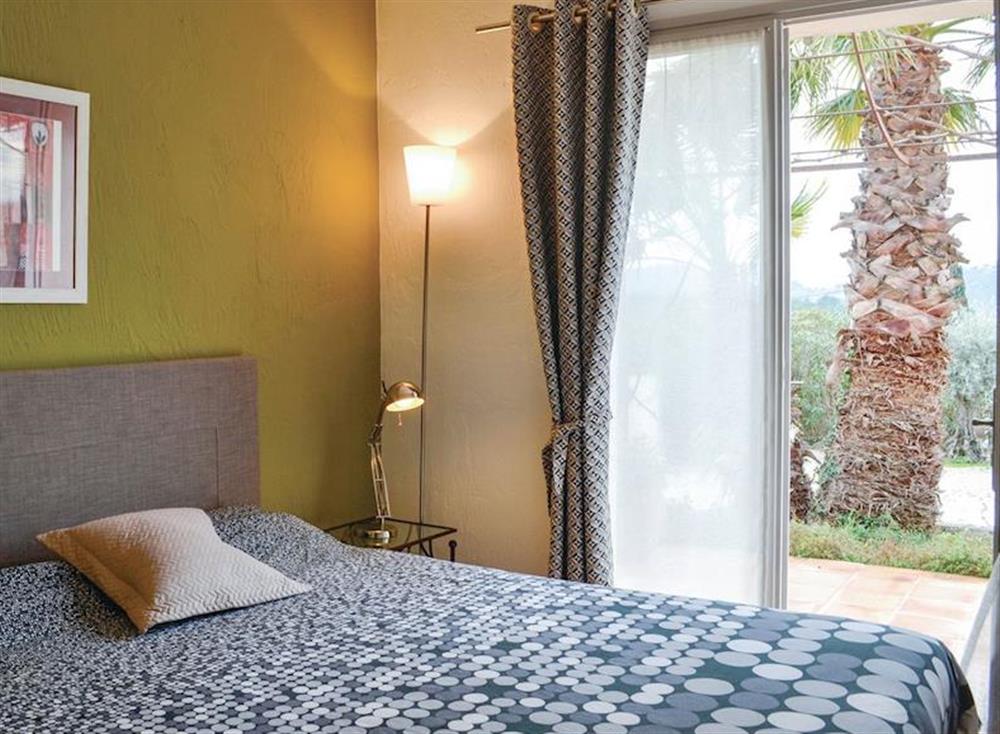 Relaxing double bedroom at La Maison Charmante in Grasse, Côte-d’Azur, France