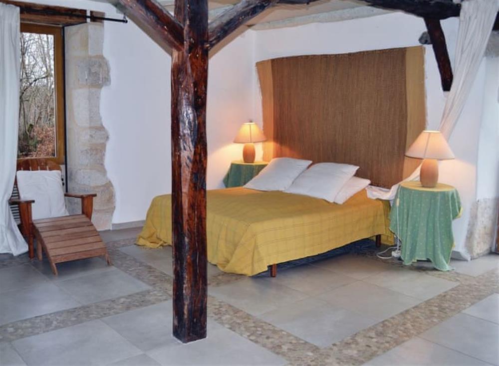 Bedroom (photo 3) at La Maison du Jardin in Carnac-Rouffiac, Dordogne and Lot, France