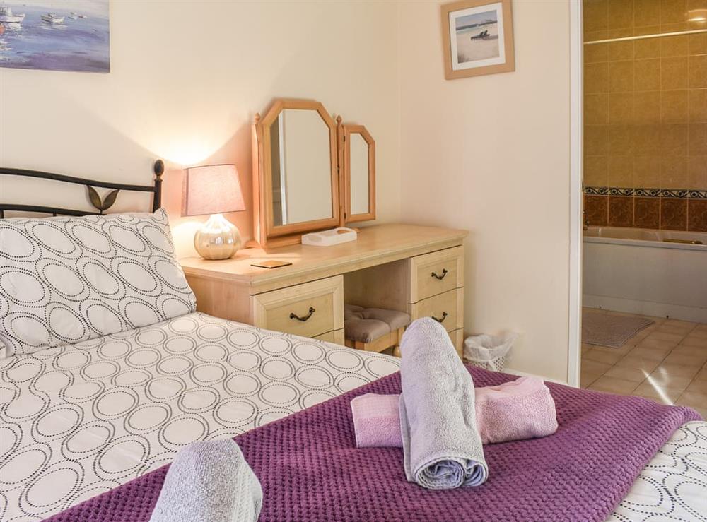 Double bedroom (photo 2) at La Val in Callington, Cornwall