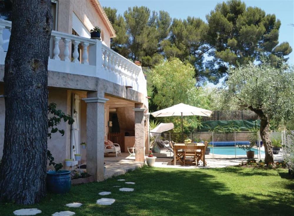 La Valette-Du-Var, Nr. Toulon in France sleeps 6