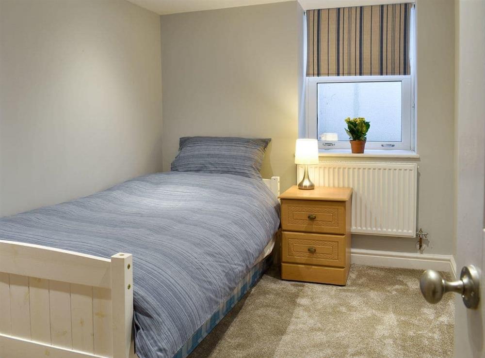 Single bedroom (photo 2) at Laburnum House in Matlock, Derbyshire