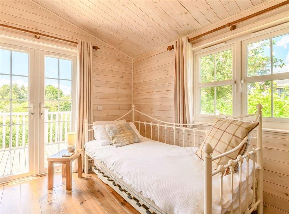 Single bedroom (photo 2) at Laburnum Lodge in Derby, Derbyshire